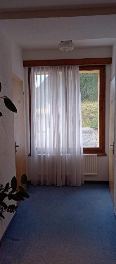 Garni Fluela Susch Hotel Luaran gambar